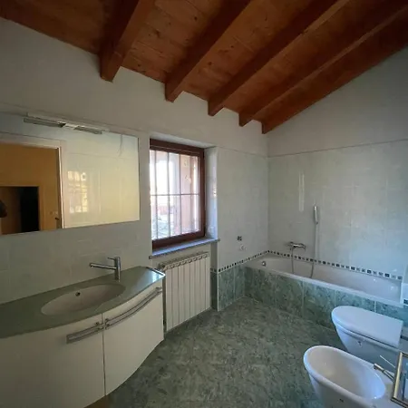 Villa 2 Piani Borgo Ticino