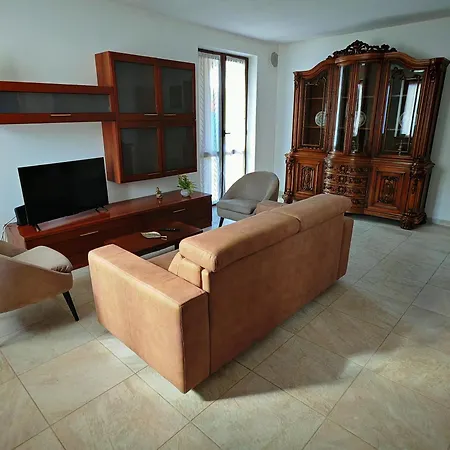 Villa 2 Piani Borgo Ticino