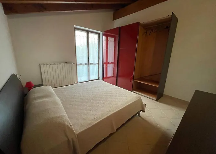 וילה 2 Piani Borgo Ticino